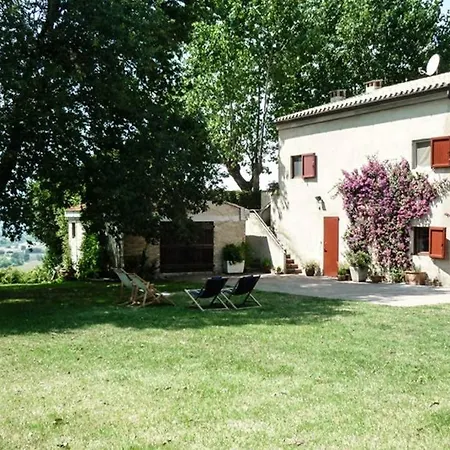 Country House In Parco Del Conero